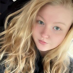 Meet your Posher, Hailey